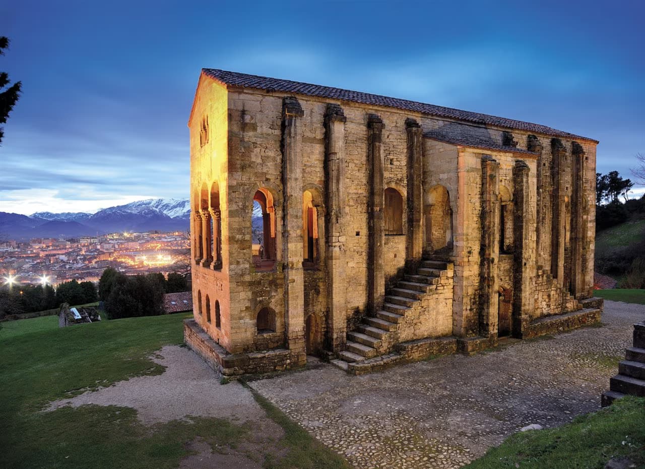 Santa María del Naranco